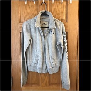 DISCOUNTED!! Hollister sweatshirt